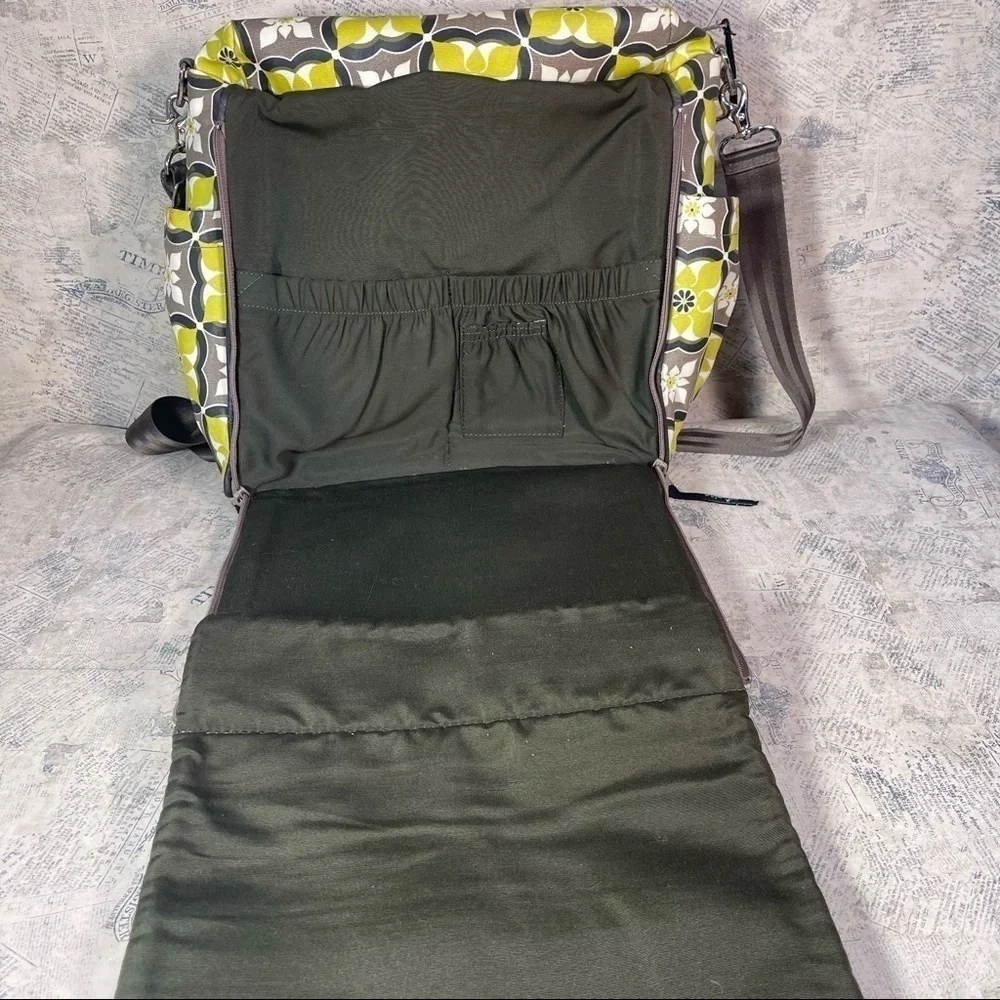 Petunia Pickle Bottom diaper bag/ backpack